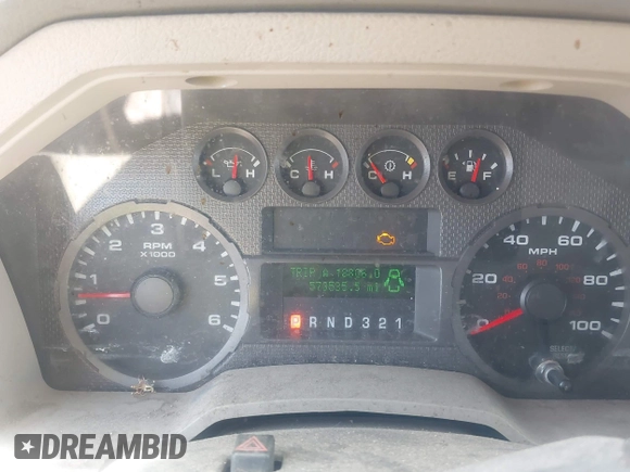 2010 Ford F-250 XL z VIN 1FTSX2B55AEA08754, wystawiony jako IAAI lot #42438103 z przebiegiem 573 535 mil mil oraz . Historia ofert i sprzedaży dostępna na DreamBid. Obrazek 15.