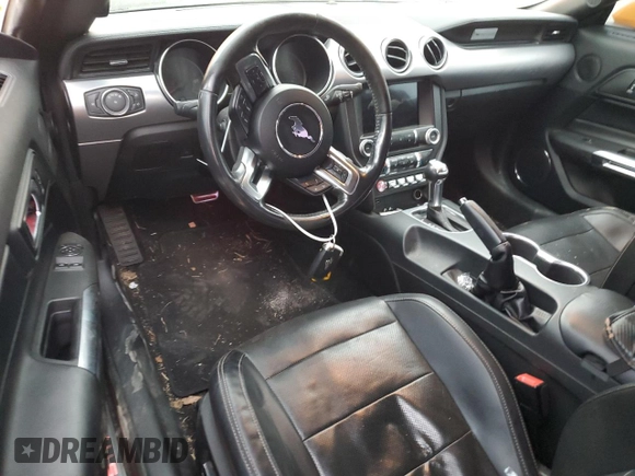 2019 Ford Mustang EcoBoost z VIN 1FA6P8TH4K5138092, wystawiony jako Copart lot #44217334 z przebiegiem 91 743 mil mil oraz Szkoda całkowita • Salvage title. Historia ofert i sprzedaży dostępna na DreamBid. Obrazek 8.