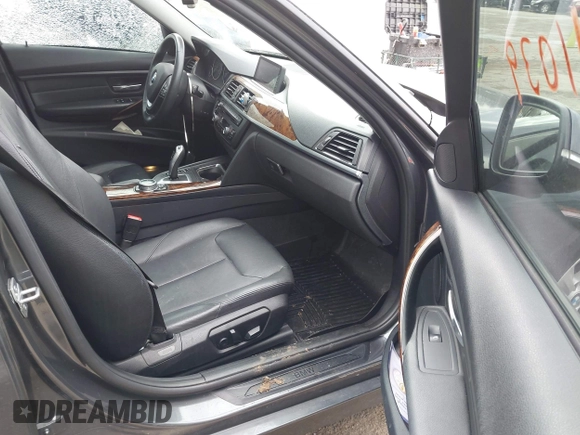 2014 BMW 3 Series 335i xDrive with VIN WBA3B9G59ENR91249, listed as a IAAI auction lot 41911039 with 97,597 mi miles and . Bid and sale history available at carsss.com. Image 5.