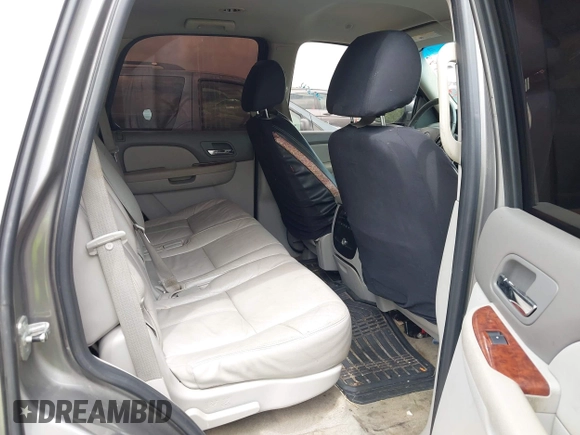 2007 Chevrolet Tahoe LTZ with VIN 1GNFC13J37J399493, listed as a IAAI auction lot 42656195 with 231,950 mi miles and . Bid and sale history available at DreamBid. Image 8.