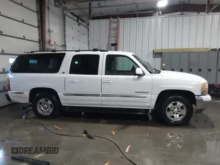 2000 GMC Yukon XL SLT with VIN 3GKEC16T7YG112844, listed as a IAAI auction lot 41374619 with 310,321 mi miles and . Bid and sale history available at DreamBid. Image 14.