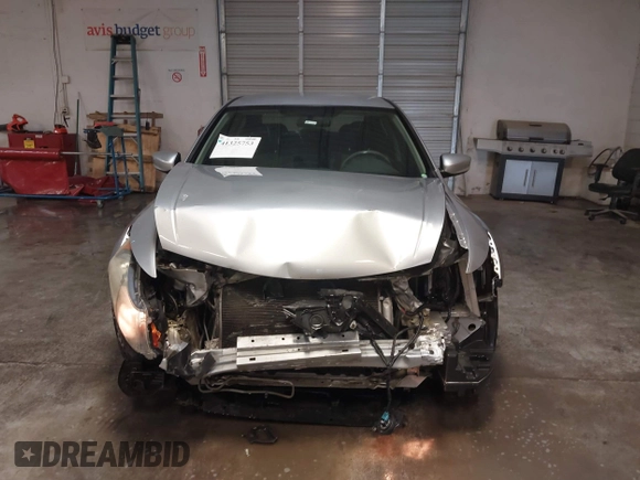 2012 Honda Accord SE z VIN 1HGCP2F63CA096366, wystawiony jako IAAI lot #41325753 z przebiegiem 146 559 mil mil oraz . Historia ofert i sprzedaży dostępna na DreamBid. Obrazek 12.