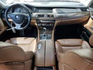 2012 BMW 7 Series 750Li с VIN WBAKB8C55CC962772, выставлен на аукционе Copart как лот 57621525 с пробегом 127 259 миль миль и Списание • Salvage title. История ставок и продаж доступна на DreamBid. Изображение 8.