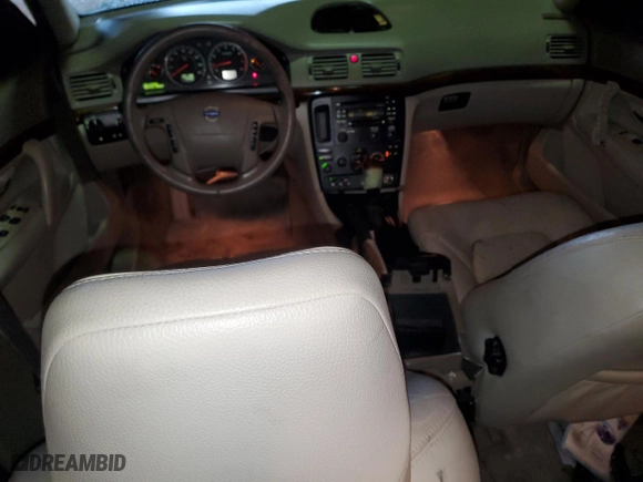 2005 Volvo S80 with VIN YV1TS592851411893, listed as a Copart auction lot 43352335 with 201,199 mi miles and Non Repairable. Bid and sale history available at carsss.com. Image 8.