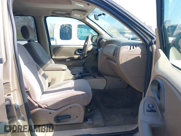 2004 Chevrolet TrailBlazer LT with VIN 1GNDS13S142422830, listed as a IAAI auction lot 42054144 with 218,042 mi miles and . Bid and sale history available at DreamBid. Image 5.
