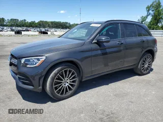 2022 Mercedes-Benz GLC 300 z VIN W1N0G8EB8NG118633, wystawiony jako Copart lot #57773745 z przebiegiem 139 258 mil mil oraz Szkoda całkowita • Salvage title. Historia ofert i sprzedaży dostępna na DreamBid. Obrazek 1.