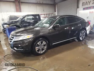 2014 Honda Crosstour EX-L with VIN 5J6TF2H56EL004531, listed as a Copart auction lot 48296015 with 189,007 mi miles and Salvage Title. Bid and sale history available at carsss.com. Image 1.