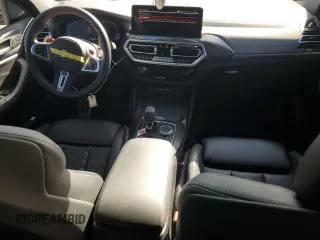 2022 BMW X4 M z VIN 5YM23EC09N9L83620, wystawiony jako Copart lot #58009214 z przebiegiem 21 587 mil mil oraz Szkoda całkowita • Salvage title. Historia ofert i sprzedaży dostępna na DreamBid. Obrazek 8.