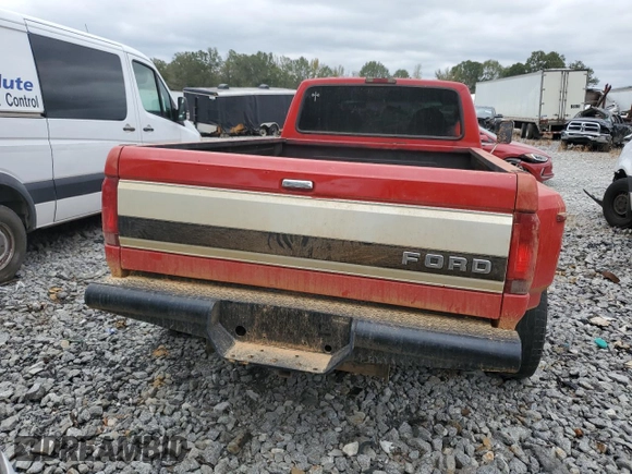 1996 Ford F-350 with VIN 1FTJW35F3TEB59586, listed as a Copart auction lot 79329304 with 199,054 mi miles and Salvage title. Bid and sale history available at DreamBid. Image 6.