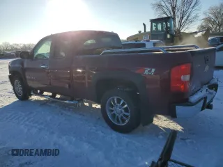 2008 Chevrolet Silverado 1500 1LT with VIN 2GCEK19J781299424, listed as a Copart auction lot 87671015 with 196,528 mi miles and Salvage Title. Bid and sale history available at DreamBid. Image 2.