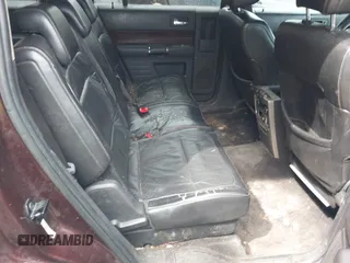 2010 Ford Flex SEL z VIN 2FMHK6CC8ABA53708, wystawiony jako IAAI lot #42027987 z przebiegiem 279 909 mil mil oraz . Historia ofert i sprzedaży dostępna na DreamBid. Obrazek 8.