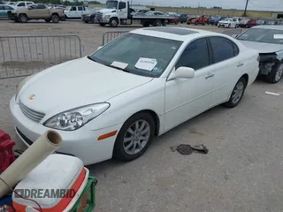2002 Lexus ES 300 with VIN JTHBF30G525027804, listed as a IAAI auction lot 42285316 with 224,110 mi miles and . Bid and sale history available at DreamBid. Image 2.