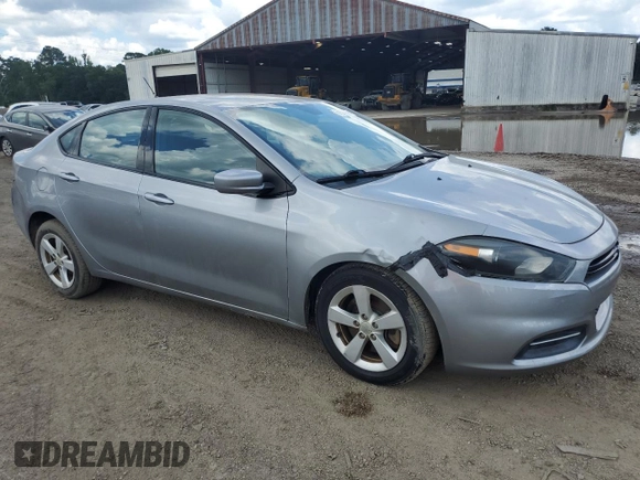 2015 Dodge Dart SXT z VIN 1C3CDFBB4FD236899, wystawiony jako Copart lot #61828915 z przebiegiem 58 590 mil mil oraz Szkoda całkowita • Salvage title. Historia ofert i sprzedaży dostępna na DreamBid. Obrazek 4.
