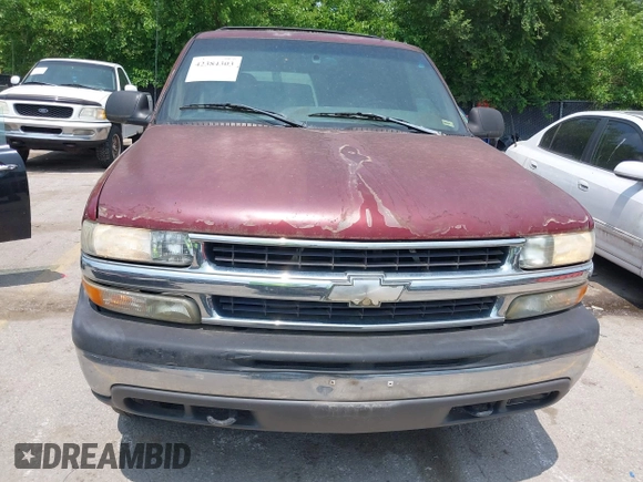 2002 Chevrolet Suburban LT with VIN 1GNFK16Z72J121807, listed as a IAAI auction lot 42384303 with Not provided miles and . Bid and sale history available at DreamBid. Image 6.