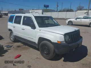 2017 Jeep Patriot Sport with VIN 1C4NJPBA7HD146238, listed as a IAAI auction lot 41743605 with 1 mi miles. Bid and sale history available at carsss.com. Image 1.