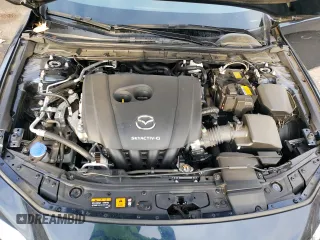 2022 Mazda 3 S z VIN JM1BPAAL1N1506795, wystawiony jako Copart lot #82496954 z przebiegiem 18 693 mil mil oraz Szkoda całkowita • Salvage title. Historia ofert i sprzedaży dostępna na DreamBid. Obrazek 13.