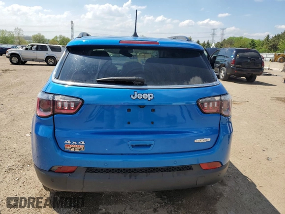 2020 Jeep Compass North z VIN 3C4NJDBB9LT255410, wystawiony jako Copart lot #56552915 z przebiegiem 38 959 mil mil oraz Szkoda całkowita • Salvage title. Historia ofert i sprzedaży dostępna na DreamBid. Obrazek 6.