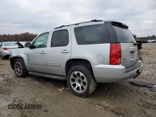 2013 GMC Yukon SLE with VIN 1GKS1AE03DR171528, listed as a Copart auction lot 84190114 with 0 mi miles and Salvage Title. Bid and sale history available at carsss.com. Image 2.