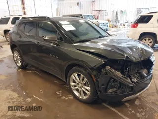 2020 Chevrolet Blazer LT with VIN 3GNKBDRS7LS674715, listed as a IAAI auction lot 41611297 with 39,445 mi miles and . Bid and sale history available at DreamBid. Image 1.