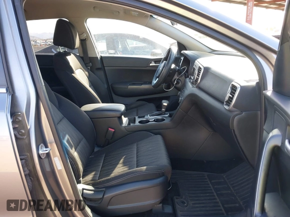 2017 Kia Sportage LX with VIN KNDPM3AC9H7108276, listed as a IAAI auction lot 41924350 with 101,609 mi miles. Bid and sale history available at carsss.com. Image 5.