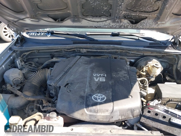 2014 Toyota Tacoma PreRunner with VIN 5TFJU4GN3EX051198, listed as a IAAI auction lot 41764088 with 126,259 mi miles. Bid and sale history available at carsss.com. Image 10.