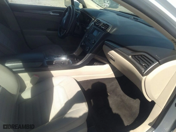 2018 Ford Fusion SE with VIN 3FA6P0HD7JR227772, listed as a IAAI auction lot 41736163 with 117,983 mi miles. Bid and sale history available at carsss.com. Image 5.