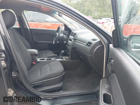 2012 Ford Fusion SE with VIN 3FAHP0HA6CR437443, listed as a IAAI auction lot 42177568 with 219,595 mi miles and . Bid and sale history available at DreamBid. Image 5.