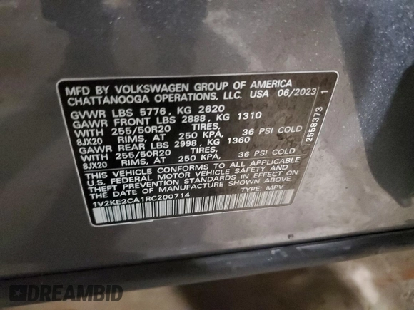 2024 Volkswagen Atlas SE z VIN 1V2KE2CA1RC200714, wystawiony jako Copart lot #43187725 z przebiegiem Nie podano mil oraz Szkoda całkowita • Salvage title. Historia ofert i sprzedaży dostępna na DreamBid. Obrazek 13.