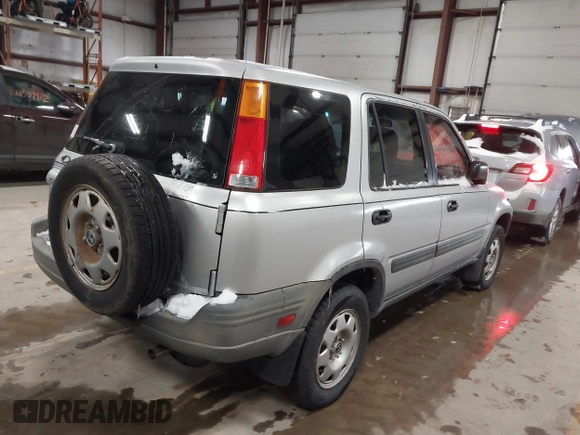 2001 Honda CR-V LX with VIN JHLRD28451S011633, listed as a IAAI auction lot 41566216 with 185,533 mi miles. Bid and sale history available at carsss.com. Image 4.
