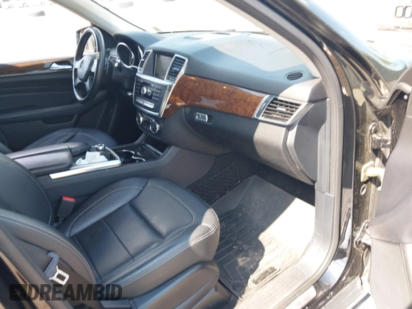 2013 Mercedes-Benz M 350 with VIN 4JGDA5HB1DA111038, listed as a IAAI auction lot 42410566 with 125,136 mi miles and . Bid and sale history available at DreamBid. Image 5.