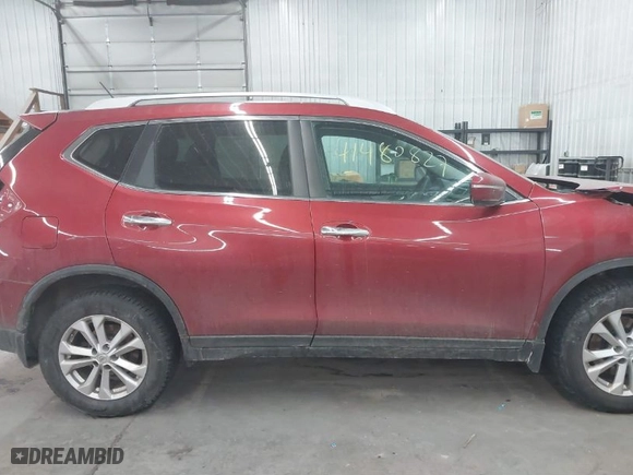 2015 Nissan Rogue SV with VIN 5N1AT2MK7FC835647, listed as a IAAI auction lot 41480827 with 115447 miles. Bid and sale history available at carsss.com. Image 14.