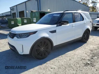 2017 Land Rover Discovery HSE with VIN SALRRBBV0HA028297, listed as a Copart auction lot 82135784 with 110,011 mi miles and Clean Title. Bid and sale history available at DreamBid. Image 1.