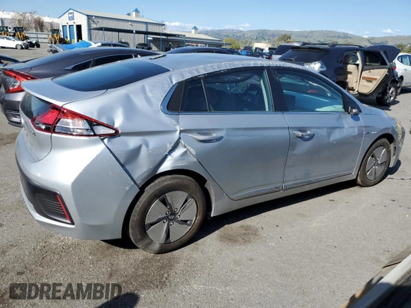 2020 Hyundai Ioniq SE with VIN KMHC75LC7LU241476, listed as a Copart auction lot 48621135 with 21,530 mi miles and Salvage title. Bid and sale history available at DreamBid. Image 3.