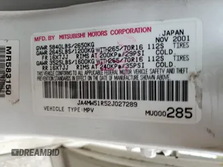 2002 Mitsubishi Montero Limited z VIN JA4MW51R52J027289, wystawiony jako Copart lot #71921024 z przebiegiem 199 334 mil mil oraz Tytuł czysty. Historia ofert i sprzedaży dostępna na DreamBid. Obrazek 13.