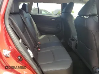 2022 Toyota Corolla Cross XLE z VIN 7MUDAABG5NV005882, wystawiony jako Copart lot #56690265 z przebiegiem 6427 mil mil oraz Szkody całkowita. Historia ofert i sprzedaży dostępna na DreamBid. Obrazek 11.