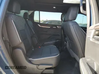 2024 GMC Acadia AWD Denali z VIN 1GKENRKS7RJ185895, wystawiony jako Copart lot #80492554 z przebiegiem 2 716 mil mil oraz Szkoda całkowita • Salvage title. Historia ofert i sprzedaży dostępna na DreamBid. Obrazek 12.
