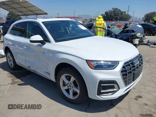 2023 Audi Q5 Premium with VIN WA1ABAFY6P2165402, listed as a IAAI auction lot 41969291 with 33,540 mi miles and . Bid and sale history available at DreamBid. Image 1.