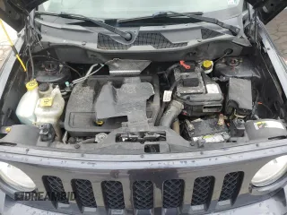 2014 Jeep Patriot Latitude with VIN 1C4NJRFB0ED649779, listed as a Copart auction lot 60444435 with 161,009 mi miles and Salvage title. Bid and sale history available at DreamBid. Image 12.