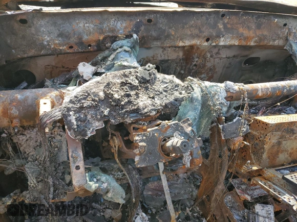 2007 Toyota Highlander w/3rd Row z VIN JTEEW21A570047845, wystawiony jako Copart lot #56232595 z przebiegiem Nie podano mil oraz Szkoda całkowita • Salvage title. Historia ofert i sprzedaży dostępna na DreamBid. Obrazek 9.