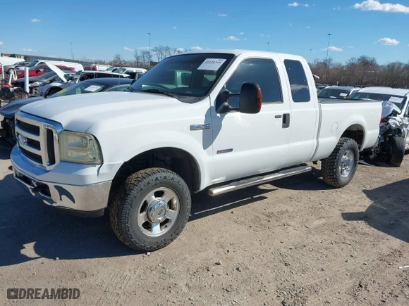 2005 Ford Super Duty F-250 XL with VIN 1FTSX21P55EC76972, listed as a IAAI auction lot 41620344 with 193,624 mi miles. Bid and sale history available at carsss.com. Image 17.