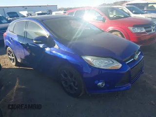2014 Ford Focus SE z VIN 1FADP3K24EL403004, wystawiony jako IAAI lot #41686575 z przebiegiem 71 772 mil mil oraz . Historia ofert i sprzedaży dostępna na DreamBid. Obrazek 1.