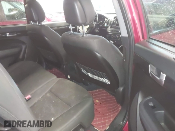 2014 Kia Sorento LX with VIN 5XYKT3A65EG474015, listed as a IAAI auction lot 41576643 with 122,665 mi miles. Bid and sale history available at carsss.com. Image 8.