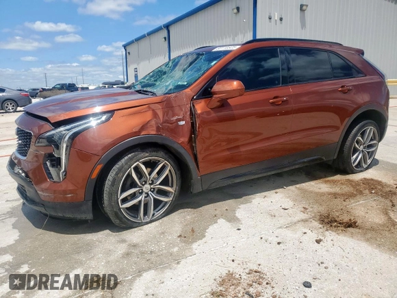 2020 Cadillac XT4 FWD Sport z VIN 1GYFZER45LF025992, wystawiony jako Copart lot #60110325 z przebiegiem 43 820 mil mil oraz Szkoda całkowita • Salvage title. Historia ofert i sprzedaży dostępna na DreamBid. Obrazek 1.