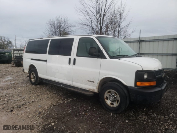 2006 Chevrolet Express Passenger with VIN 1GAHG39U861261765, listed as a Copart auction lot 73458704 with 51,489 mi miles and Clean Title. Bid and sale history available at carsss.com. Image 4.