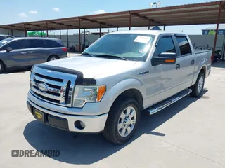 2009 Ford F-150 XL z VIN 1FTRW12839FA12345, wystawiony jako IAAI lot #42512280 z przebiegiem 121 574 mil mil oraz . Historia ofert i sprzedaży dostępna na DreamBid. Obrazek 17.