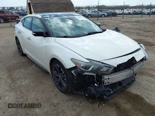 2016 Nissan Maxima SV z VIN 1N4AA6AP7GC400961, wystawiony jako IAAI lot #42016440 z przebiegiem 105 902 mil mil oraz . Historia ofert i sprzedaży dostępna na DreamBid. Obrazek 1.