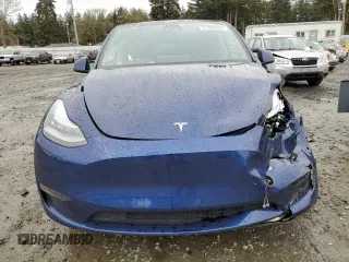 2021 Tesla Model Y Long Range with VIN 5YJYGDEE7MF160510, listed as a Copart auction lot 51098925 with 48,038 mi miles and Salvage Title. Bid and sale history available at DreamBid. Image 5.