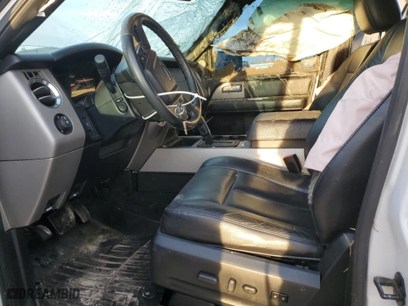 2017 Ford Expedition XLT with VIN 1FMJU1JT7HEA30985, listed as a Copart auction lot 85603524 with 120,928 mi miles and Salvage Title. Bid and sale history available at carsss.com. Image 7.