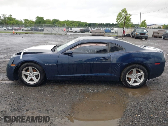 2012 Chevrolet Camaro 1LT z VIN 2G1FB1E37C9164846, wystawiony jako IAAI lot #41627778 z przebiegiem 105 108 mil mil oraz . Historia ofert i sprzedaży dostępna na DreamBid. Obrazek 14.