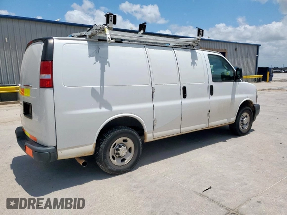 2020 Chevrolet Express Cargo with VIN 1GCWGAFP3L1256261, listed as a Copart auction lot 63351035 with 166,315 mi miles and Clean title. Bid and sale history available at DreamBid. Image 3.